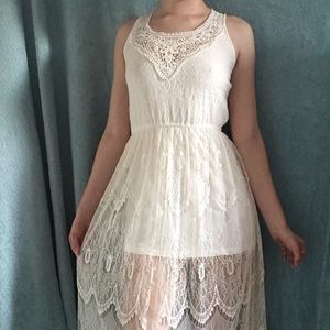 Forever21 Lacey White Maxi Dress